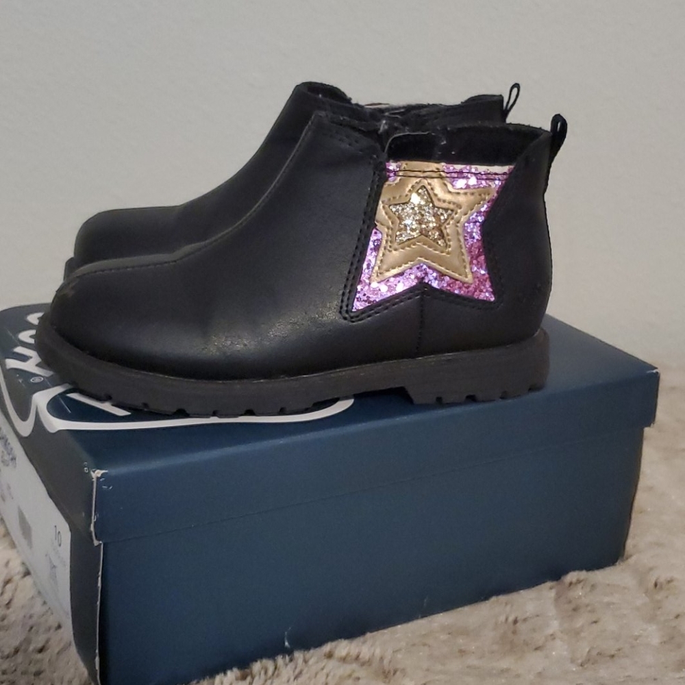 Oshkosh Boot Size 10